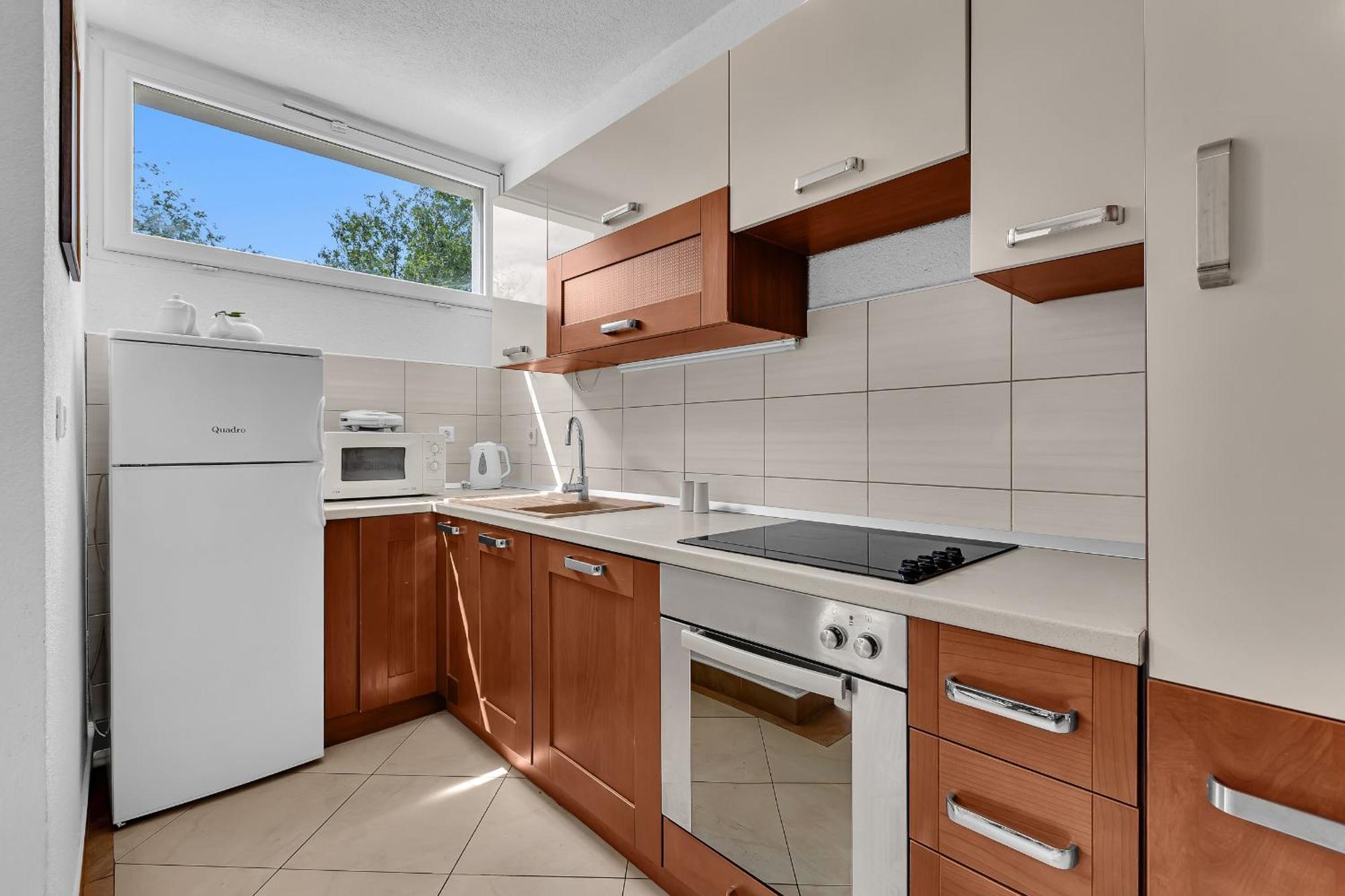 Apartment Lov&Mar With Parking Makarska Exterior photo